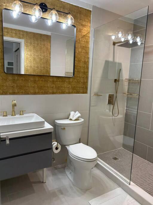 Royalty Suites キングストン エクステリア 写真